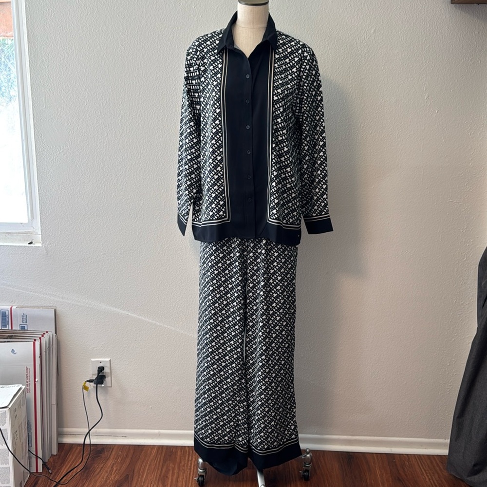 NWT Tommy Hilfiger Luxe Blouse and Pant Set
